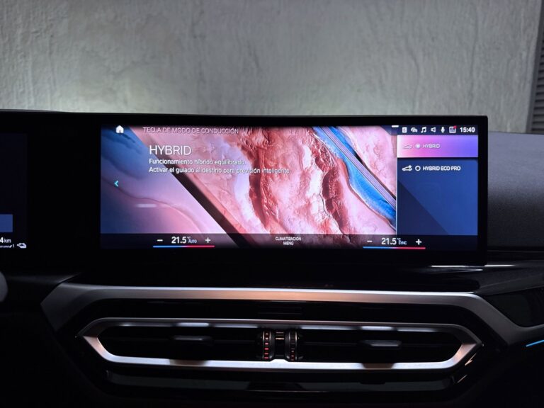 BMW 330e Touring - Koenig Motors